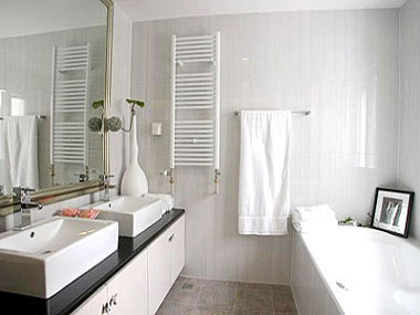 家居浴缸秀身段