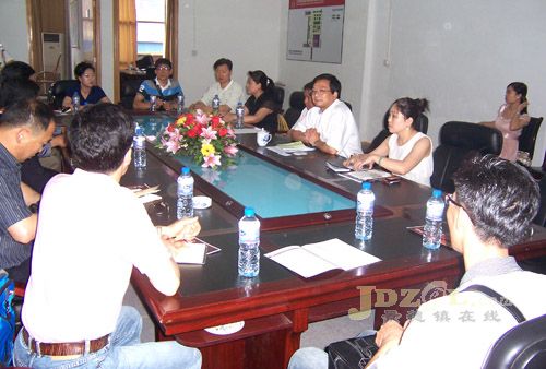 ���ͼƬ�����´��ڴ�: