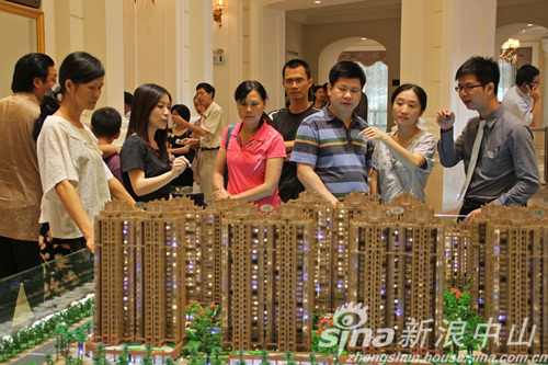 �ֳ������ͻ�